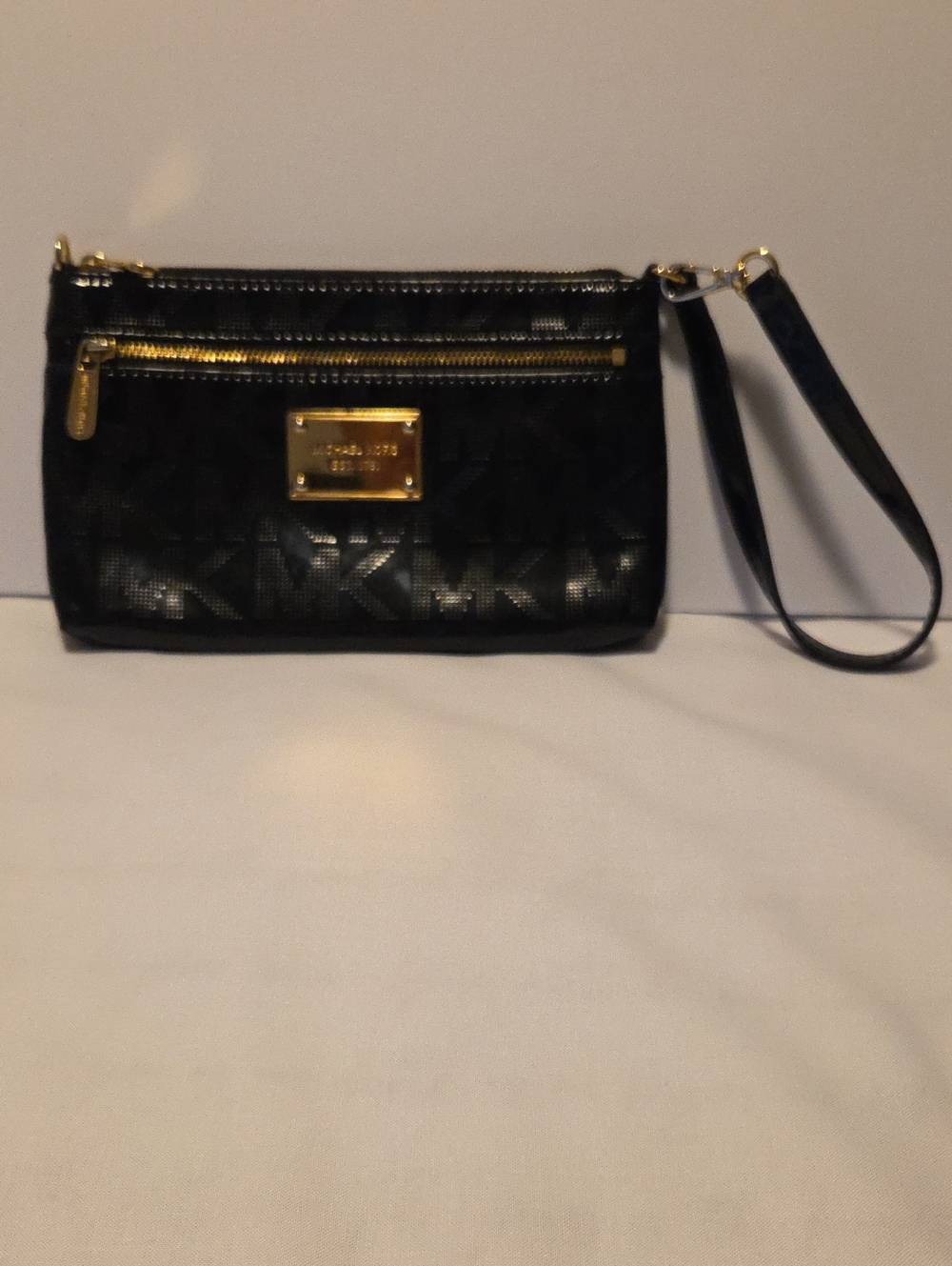 Michael Kors JET SET Black Logo Wristlet/Clutch with Gold Plaque